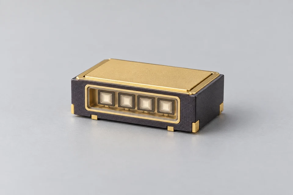 Representative product illustration: 25G VCSEL Chip