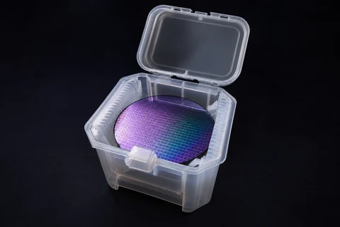 Representative 200mm wafer shipping box rendering